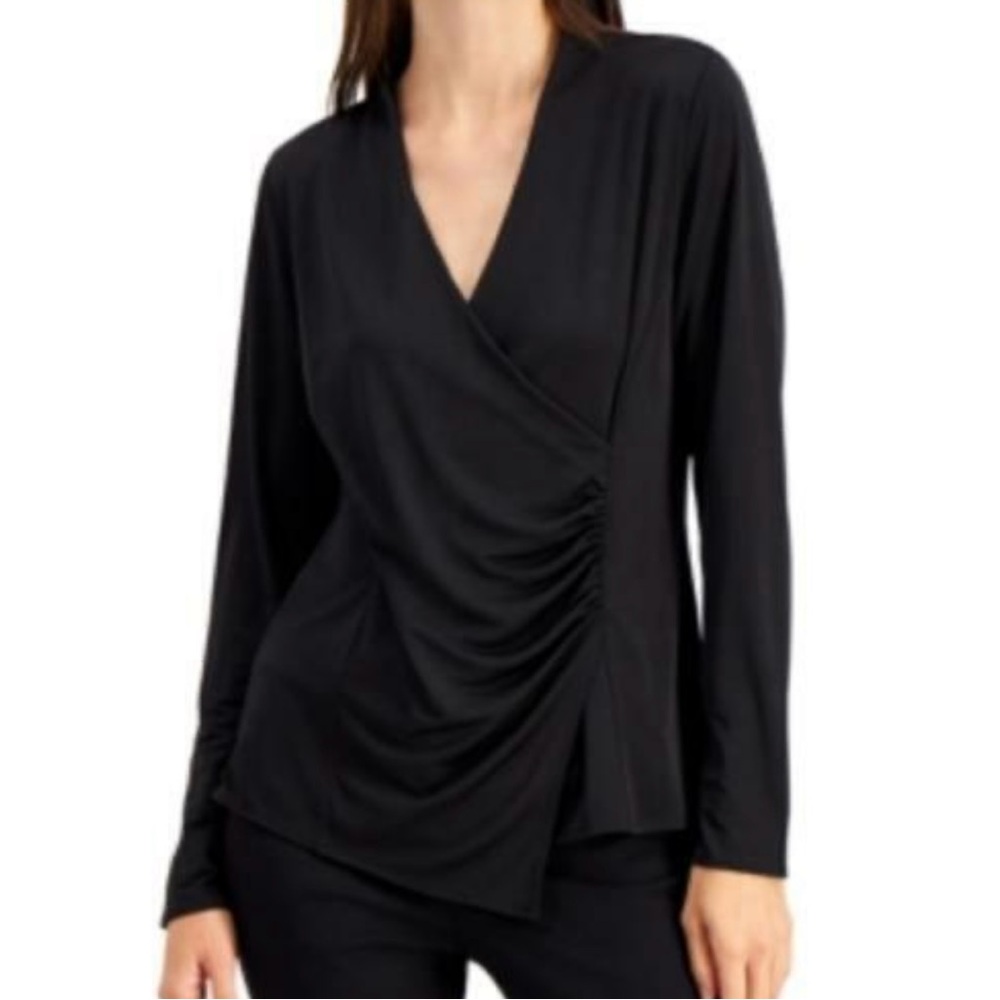 NWOT Faux wrap style top